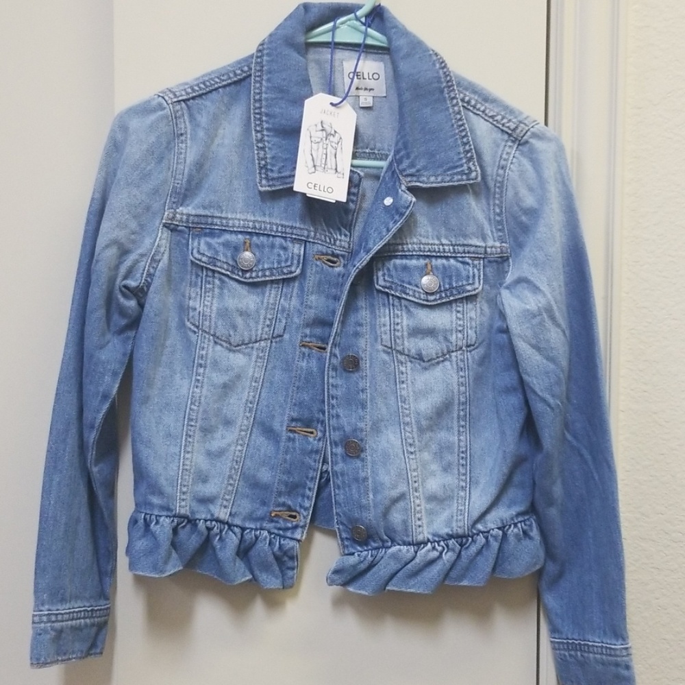 Jean jacket with ruffle detail